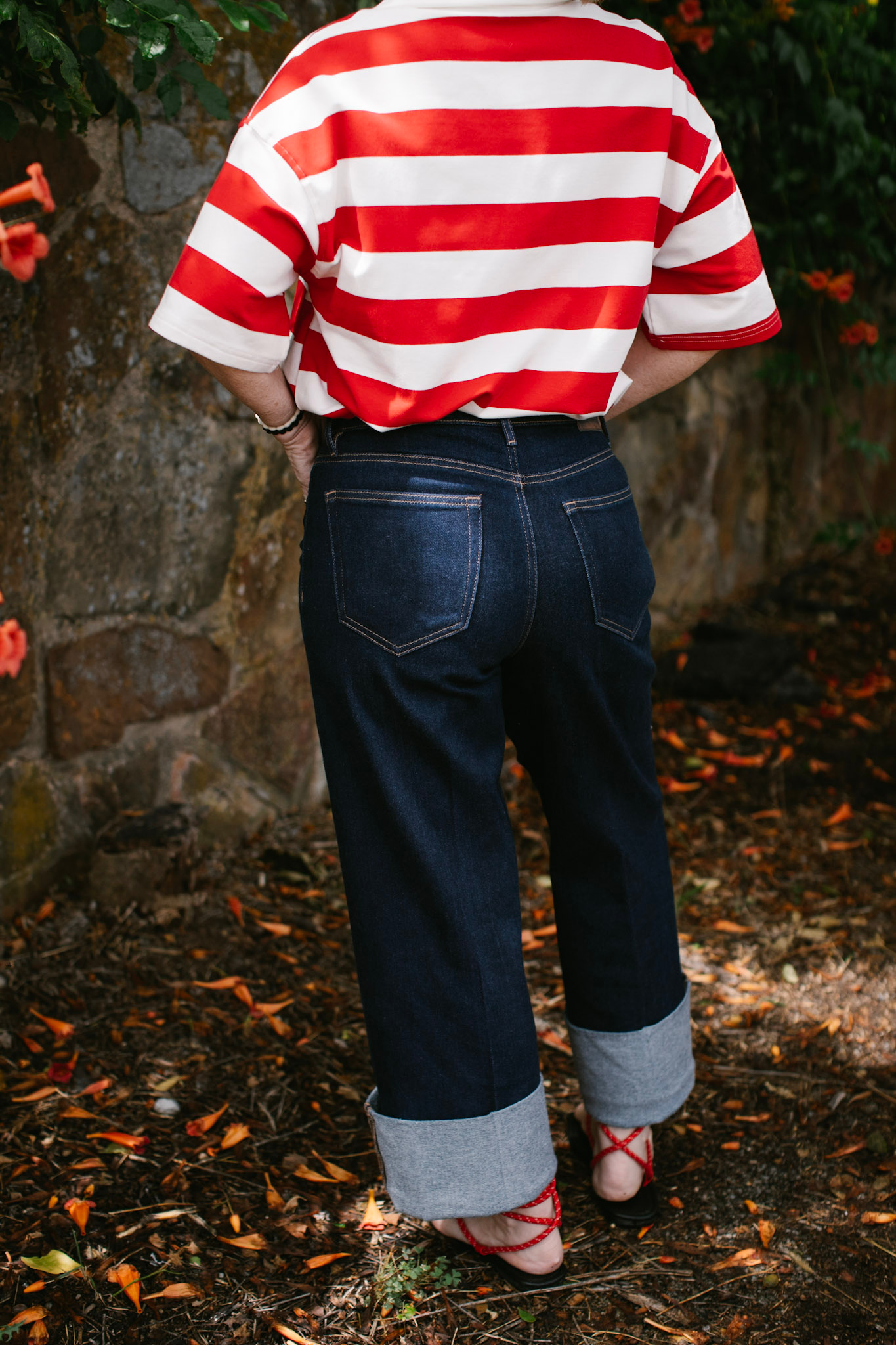 NORI Dark Hidden Jeans
