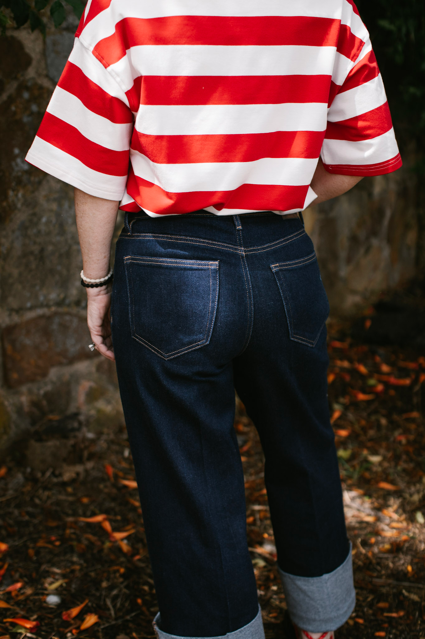 NORI Dark Hidden Jeans