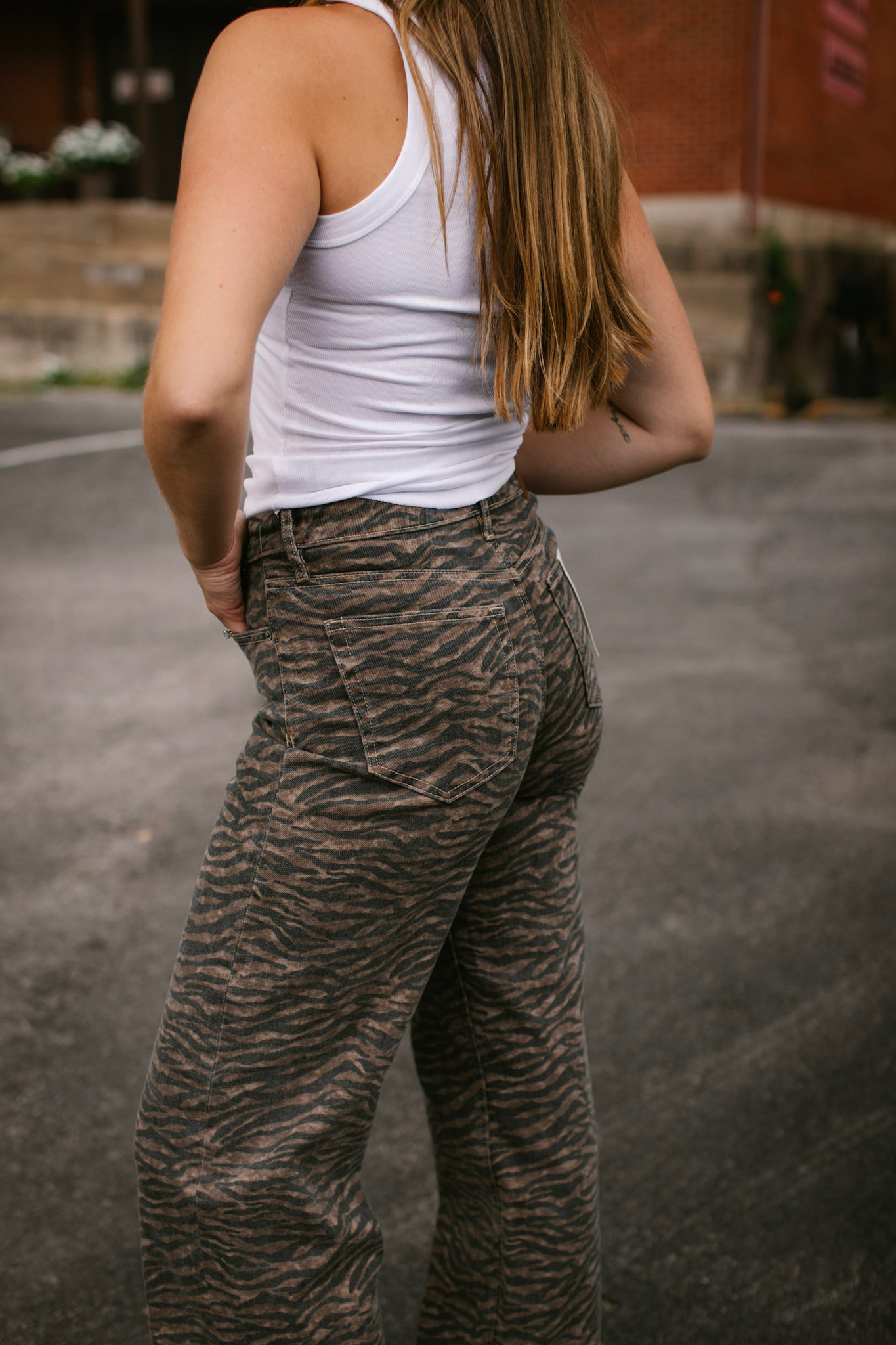 Logan Hidden Tiger Jeans